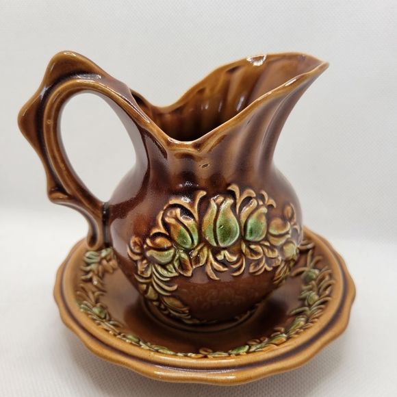 Vintage Japan Pottery Small Water Pitcher and Basin in Brown with Raised Florals - Picture 5 of 12